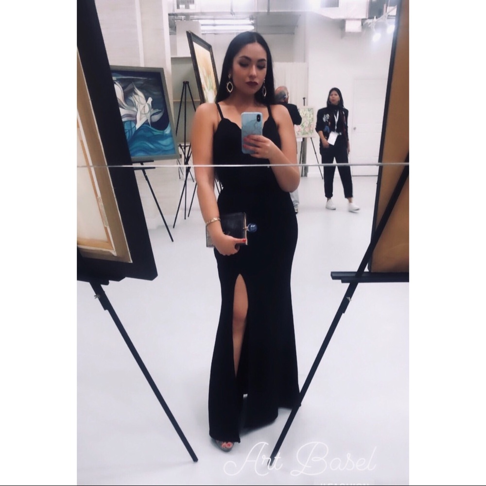 Scalloped Neck Gown empire waist.msg b4 buying.